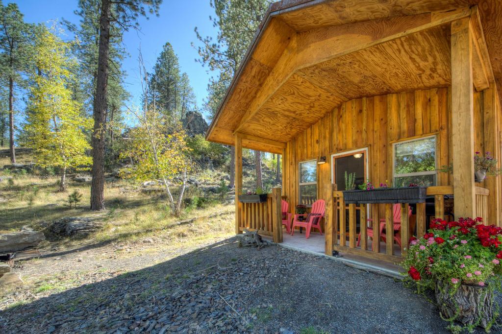 奇斯顿Yak Ridge Cabins And Farmstead By Mount Rushmore别墅 外观 照片